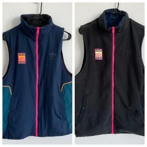 ADIDAS Women's Reversable Vest Full Zip Embroidered Logo Black Blue Size Medium